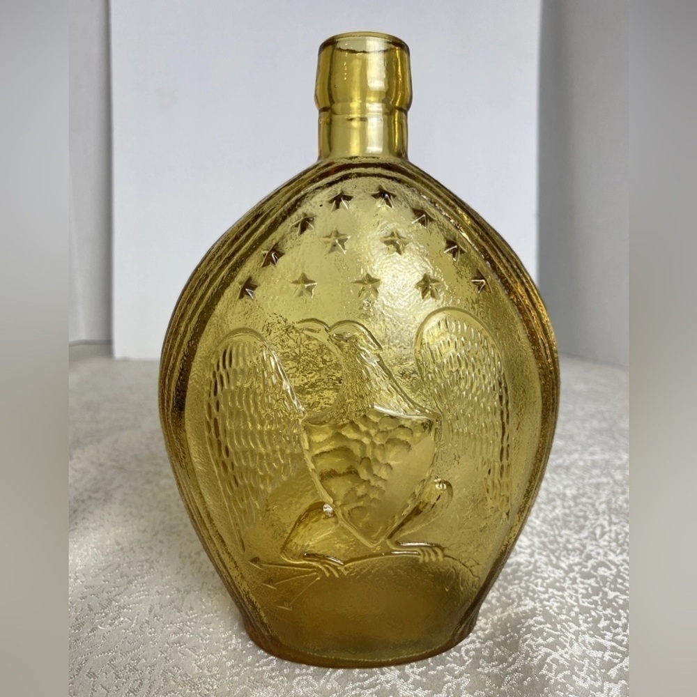 Vintage Empire Glass Amber Eagle & Grapes Flask Bottle MCM - Picture 4 of 9